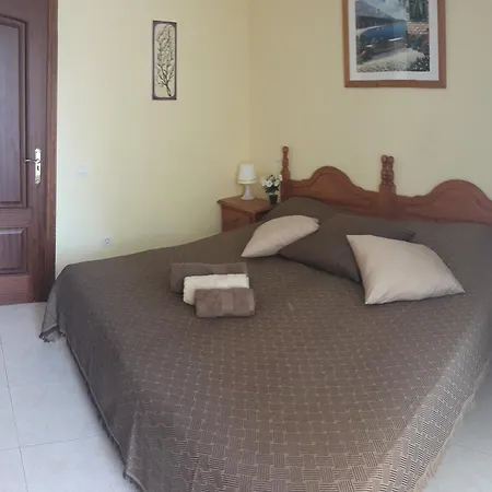 Bedroom+private Bathroom *